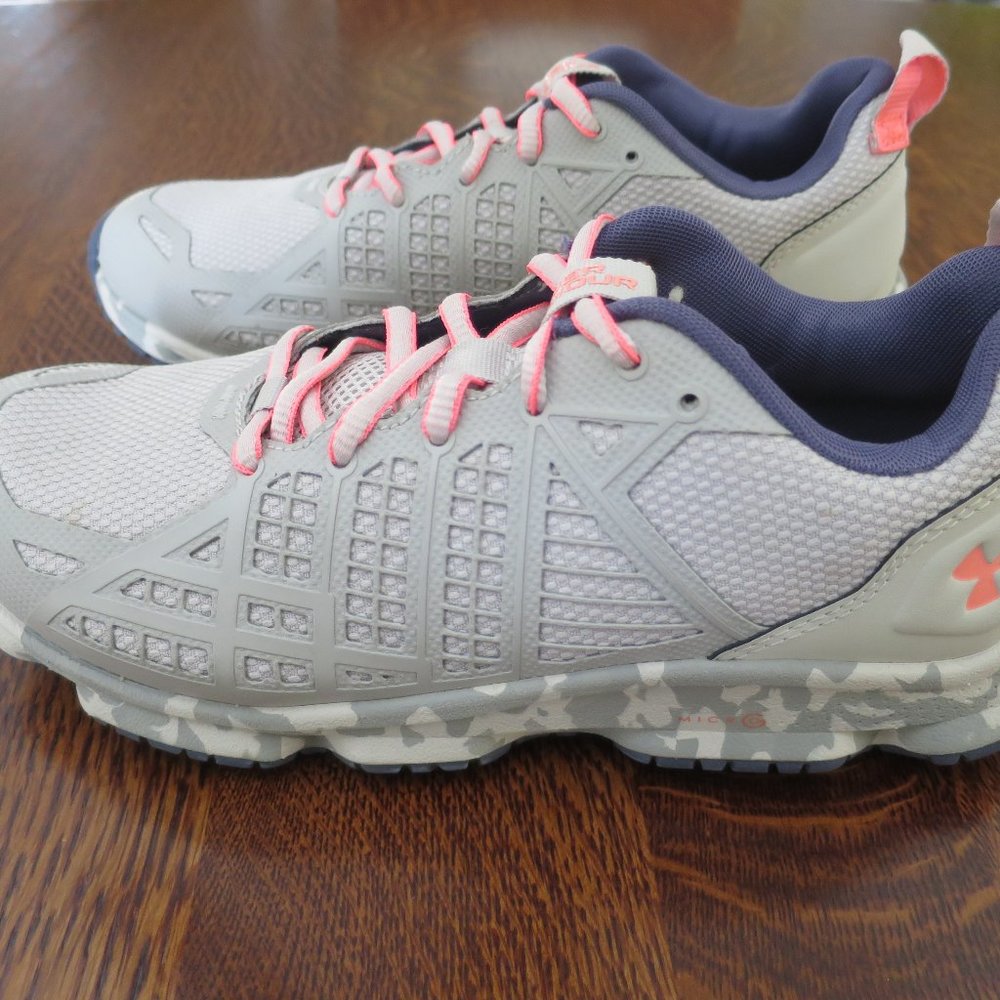 Women's Athletic Shoes